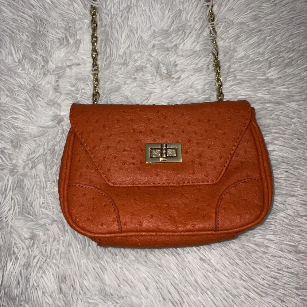 Chico's Bag Women's Orange Ostrich Textured Gold Chain Shoulder Handbag Purse